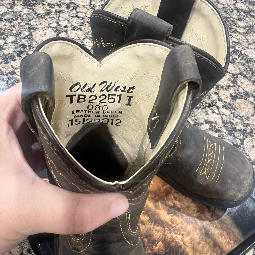 OLD WEST TODDLER COWBOY BOOTS - ROUND TOE - Picture 10 of 10